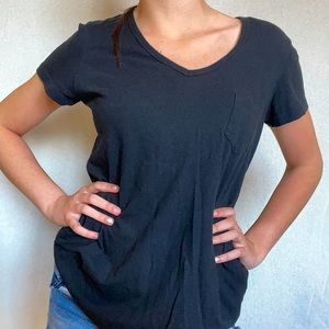 Black tee